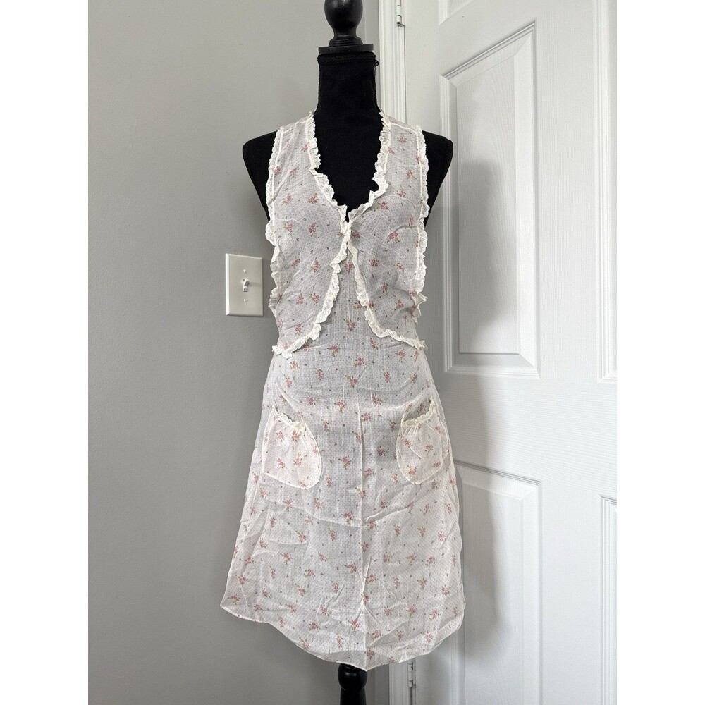 Handmade Halter Apron Dainty Floral Ruffle Housewife Feminine Cottagecore Retro